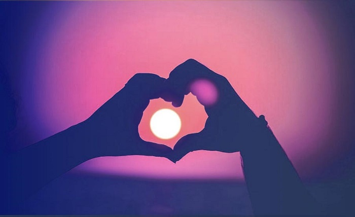 uploadarticle relationship